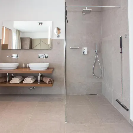 Unparalleled Luxury At Fuskulina